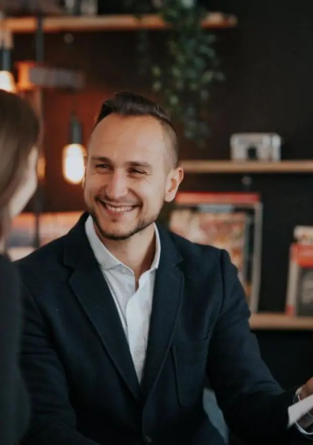 Matthias Chaumont, conseiller immobilier iad France